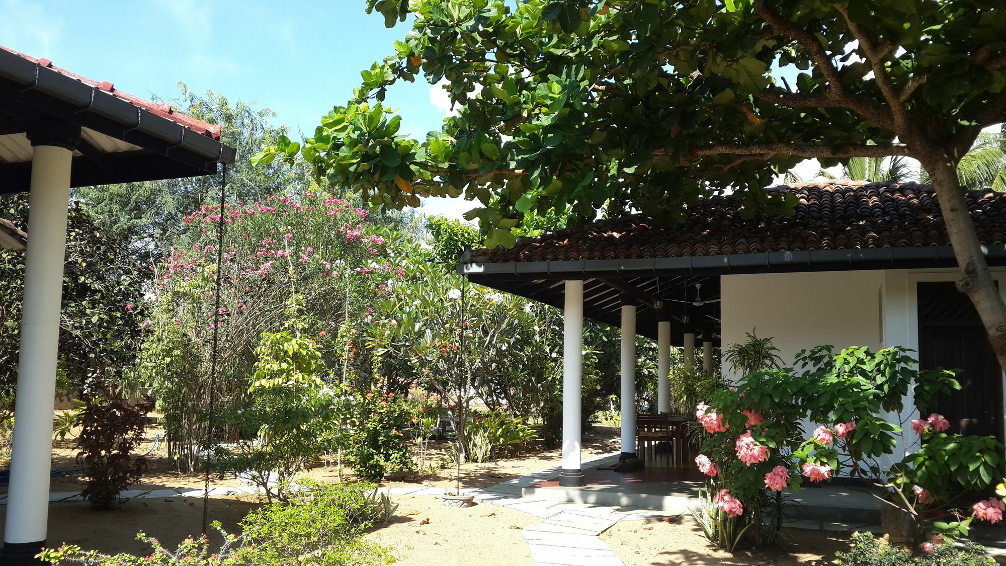 The Danish Villa Resort Arugam Bay Exterior photo